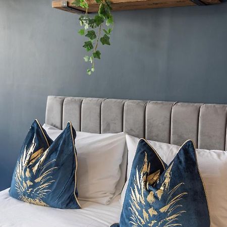 2Cq*Morden Studio Flat *Moments Away From Brighton Seafront Appartamento Esterno foto